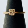טבעת זהב משובצת יהלום חום
